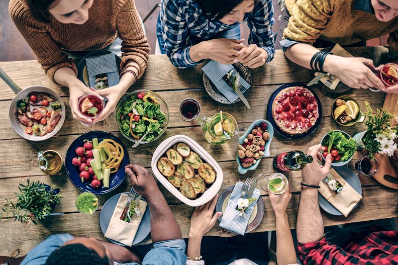 cómo comer fuera de casa